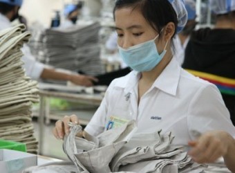A7O9H4QU nhat xuat khau det may