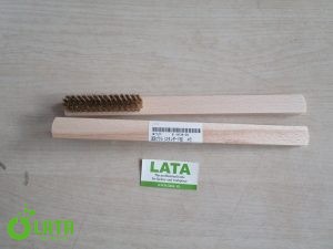 Bàn chải sắt