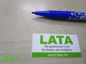 Bút đánh dấu xanh