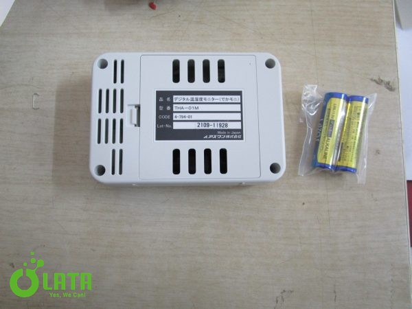 Digital Temperature And Humidity Monitor Đồng hồ đo THA-01M - Ảnh 2