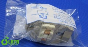 Retaining Outlet Plug Ổ cắm