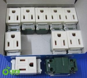 Outlet Ổ cắm sản phẩm